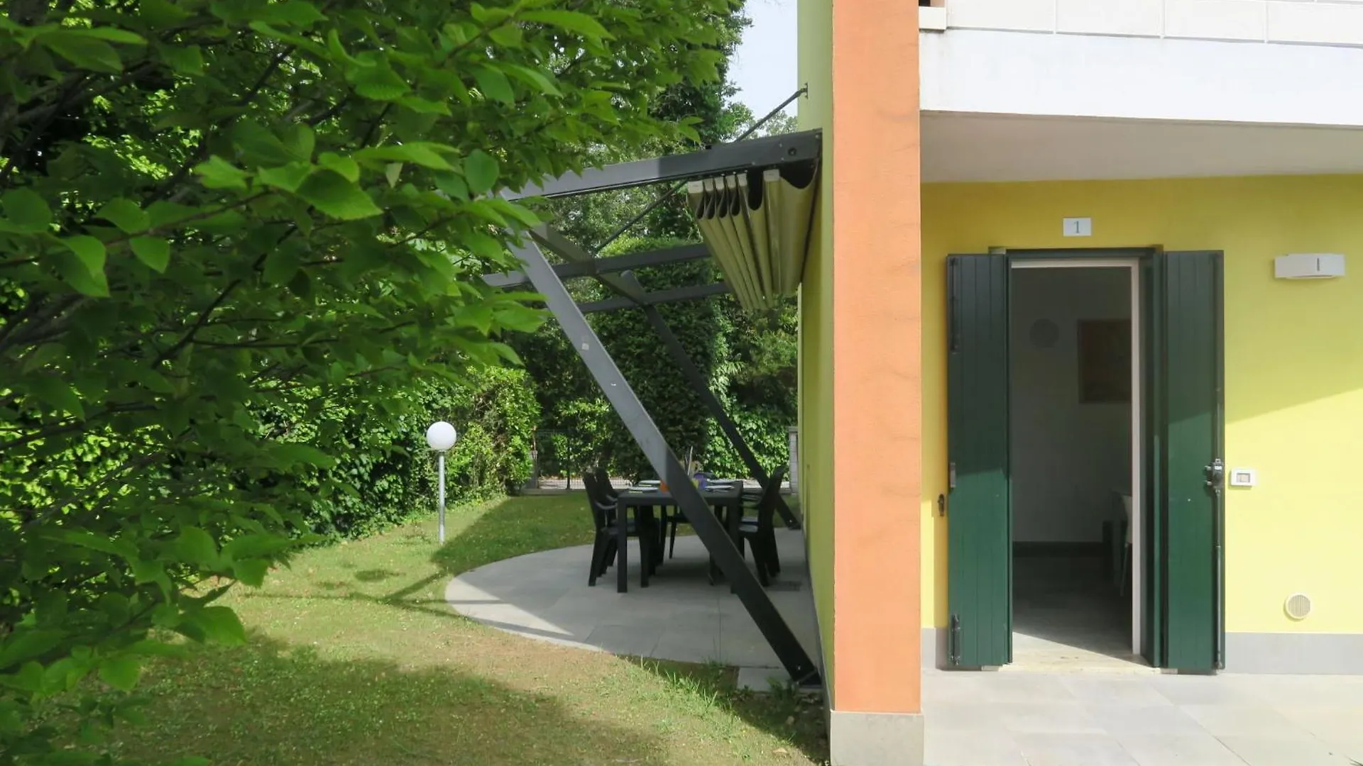 Holiday Home Begonie-2 By Interhome بيبيوني